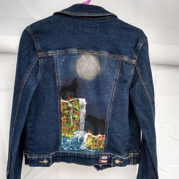 Hand painted denim jacket - Picture 1 of 7